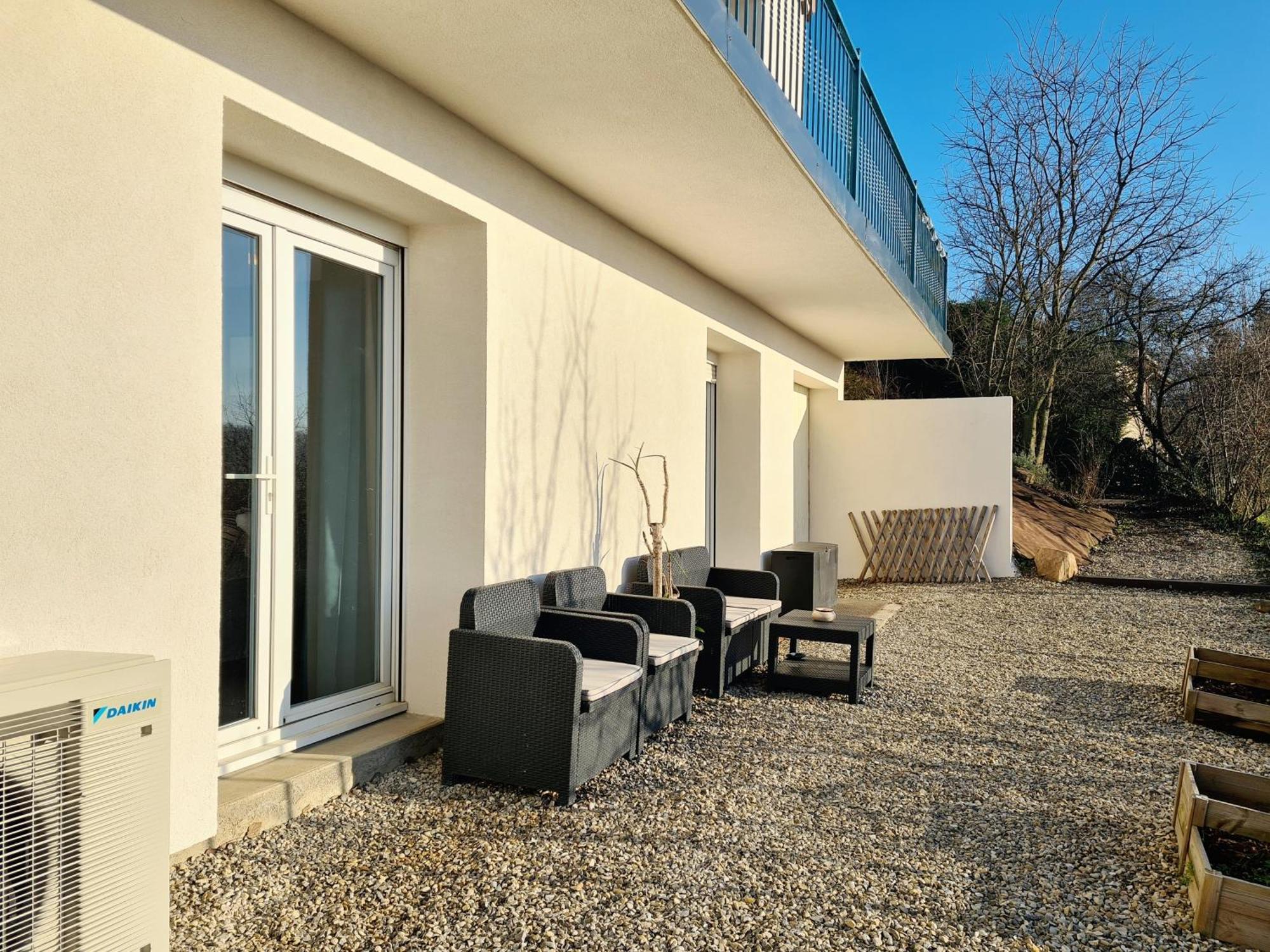 Gite De 70M² Avec Vue Sur Le Massif Du Pilat Clonas-sur-Vareze المظهر الخارجي الصورة